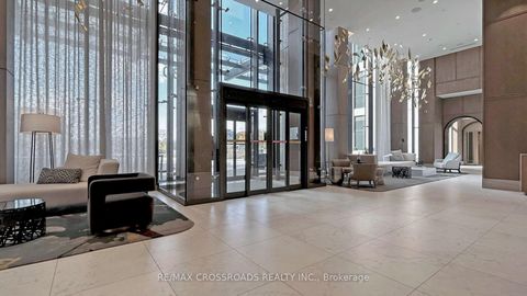 Photo 2 at 4210 - 30 Inn on the park Drive, Don Mills, Toronto