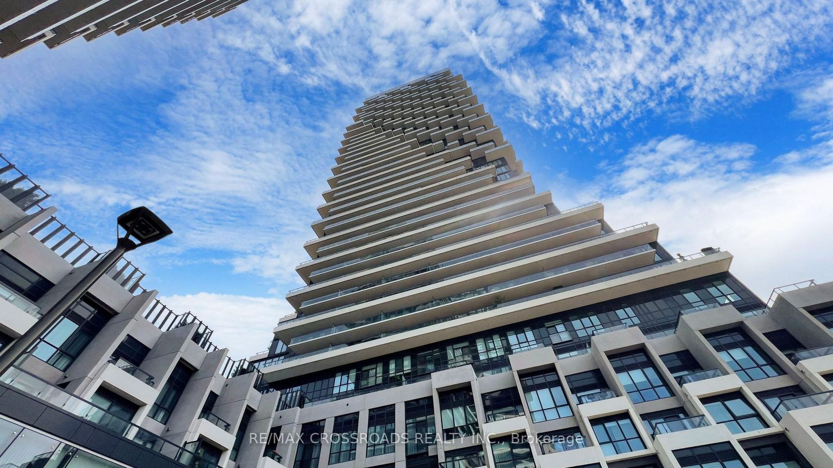 4210 - 30 Inn on the park Drive, Don Mills, Toronto 