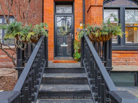 Photo 1 at 14 Tranby Avenue, Annex, Toronto