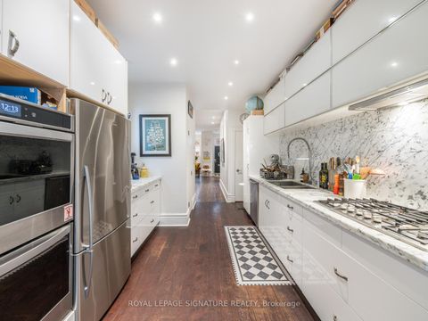 Photo 12 at 14 Tranby Avenue, Annex, Toronto