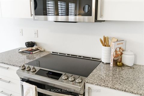 Photo 8 at 141 Lyle Drive, Bowmanville, Clarington