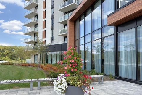 Photo 25 at PH 913 - 6 David Eyer Road E, Rural Richmond Hill, Richmond Hill