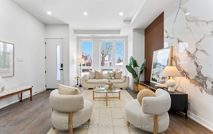 Photo 4 at 65 Crewe Avenue, Lumsden, Toronto