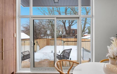 Photo 14 at 65 Crewe Avenue, Lumsden, Toronto