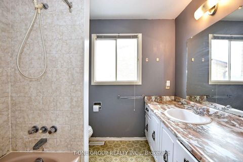 Photo 15 at 45 Henry Welsh Drive, Branson, Toronto