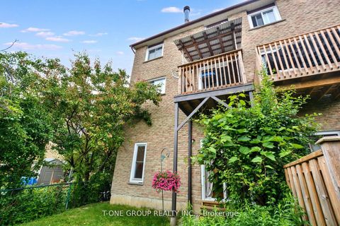 Photo 23 at 45 Henry Welsh Drive, Branson, Toronto