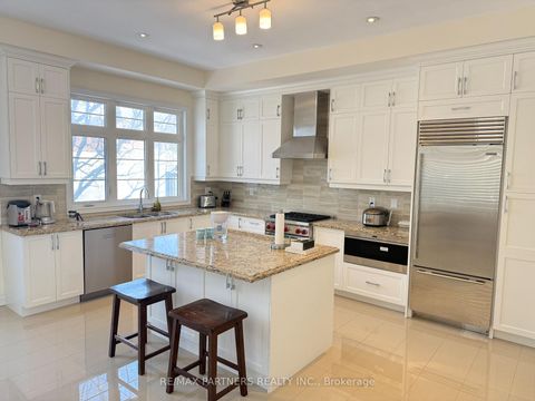 Photo 5 at 26 Island Green Lane, Angus Glen, Markham