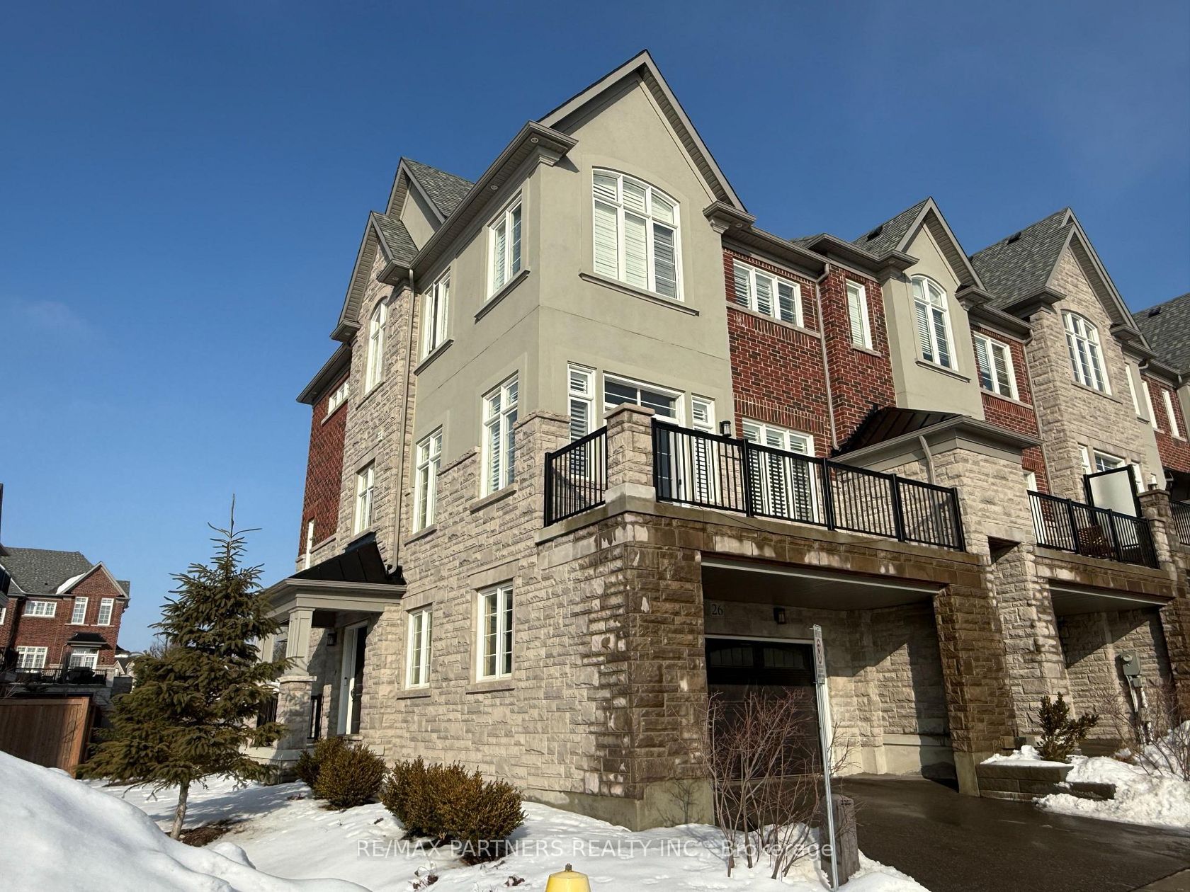 26 Island Green Lane, Angus Glen, Markham 