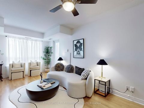 Photo 4 at 701 - 225 Wellesley Street, South St. James Town, Toronto