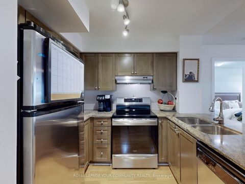 Photo 19 at 701 - 225 Wellesley Street, South St. James Town, Toronto