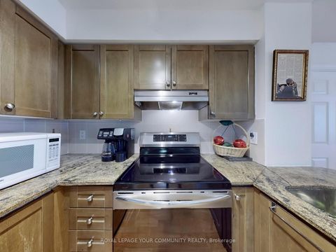 Photo 20 at 701 - 225 Wellesley Street, South St. James Town, Toronto