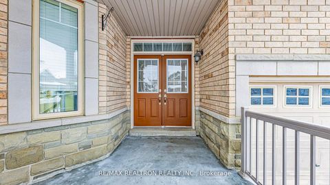 Photo 5 at 222 Silver Maple Road, Jefferson, Richmond Hill