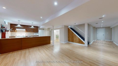 Photo 29 at 222 Silver Maple Road, Jefferson, Richmond Hill