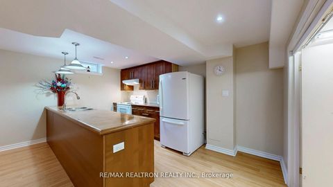 Photo 34 at 222 Silver Maple Road, Jefferson, Richmond Hill