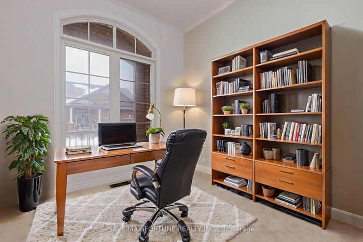 Photo 4 at 39 - 26 Clermiston Crescent W, Wellington, Brampton