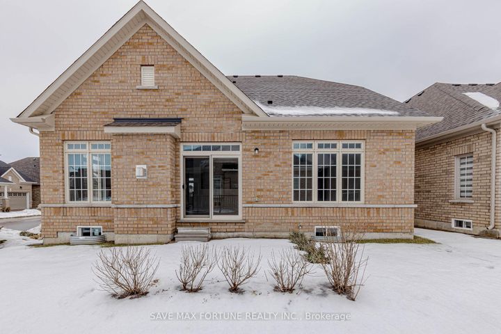 Photo 28 at 39 - 26 Clermiston Crescent W, Wellington, Brampton