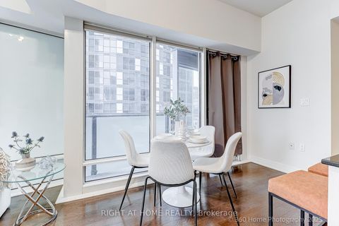 Photo 10 at 908 - 8 The Esplanade, Waterfront Communities C8, Toronto