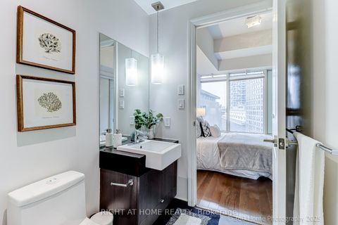 Photo 18 at 908 - 8 The Esplanade, Waterfront Communities C8, Toronto