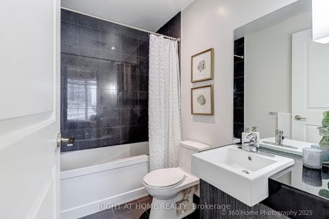 Photo 19 at 908 - 8 The Esplanade, Waterfront Communities C8, Toronto