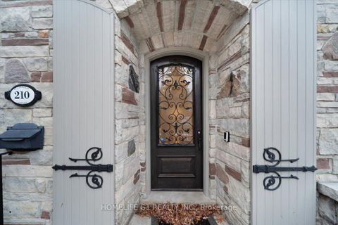 Photo 2 at 210 St Leonards Avenue, York Mills, Toronto