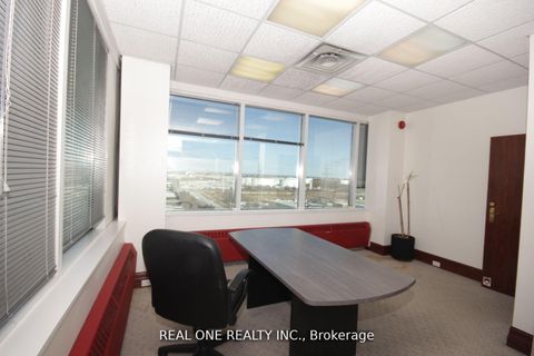 Photo 7 at 601 - 1280 Finch Avenue W, York University Heights, Toronto