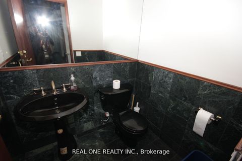 Photo 15 at 601 - 1280 Finch Avenue W, York University Heights, Toronto