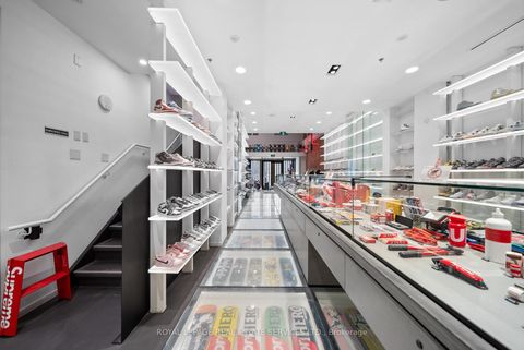 Photo 11 at 273 Queen Street W, Waterfront Communities C1, Toronto