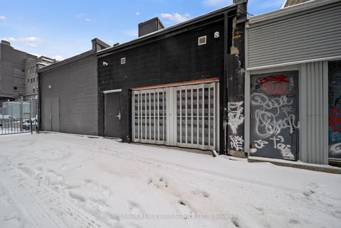 Photo 18 at 273 Queen Street W, Waterfront Communities C1, Toronto