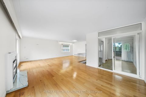 Photo 8 at 109 Banstock Drive, Steeles, Toronto