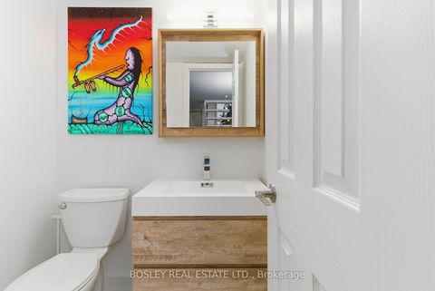 Photo 11 at 209 - 347 Sorauren Avenue, Roncesvalles, Toronto