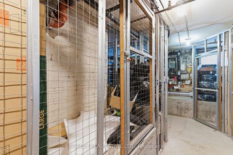 Photo 22 at 209 - 347 Sorauren Avenue, Roncesvalles, Toronto