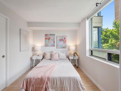Photo 16 at 519 - 3050 Ellesmere Road, Morningside, Toronto