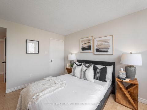 Photo 20 at 519 - 3050 Ellesmere Road, Morningside, Toronto