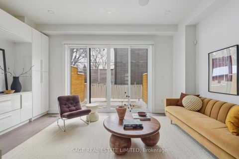 Photo 4 at 99A Memorial Park Avenue, East York, Toronto