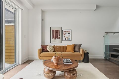 Photo 8 at 99A Memorial Park Avenue, East York, Toronto