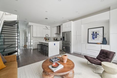 Photo 10 at 99A Memorial Park Avenue, East York, Toronto