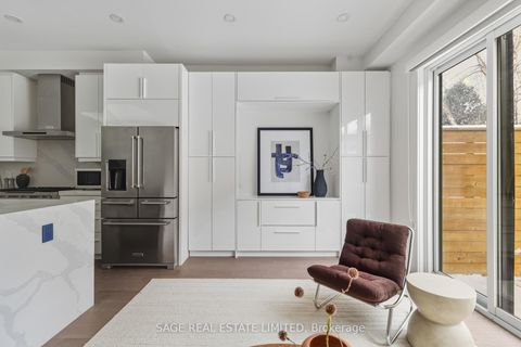 Photo 11 at 99A Memorial Park Avenue, East York, Toronto