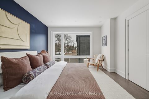 Photo 19 at 99A Memorial Park Avenue, East York, Toronto