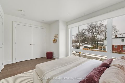 Photo 28 at 99A Memorial Park Avenue, East York, Toronto