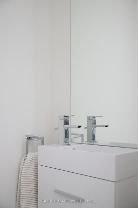 Photo 36 at 99A Memorial Park Avenue, East York, Toronto