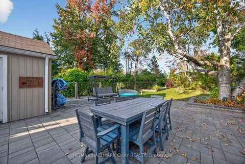 Photo 38 at 107 Peel Street, Wellington, Barrie