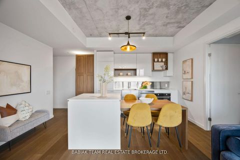 Photo 6 at 614 - 383 Sorauren Avenue, Roncesvalles, Toronto