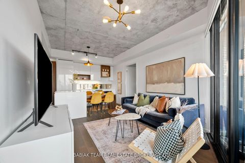 Photo 8 at 614 - 383 Sorauren Avenue, Roncesvalles, Toronto