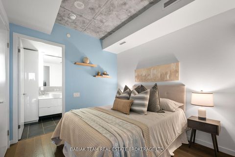 Photo 12 at 614 - 383 Sorauren Avenue, Roncesvalles, Toronto