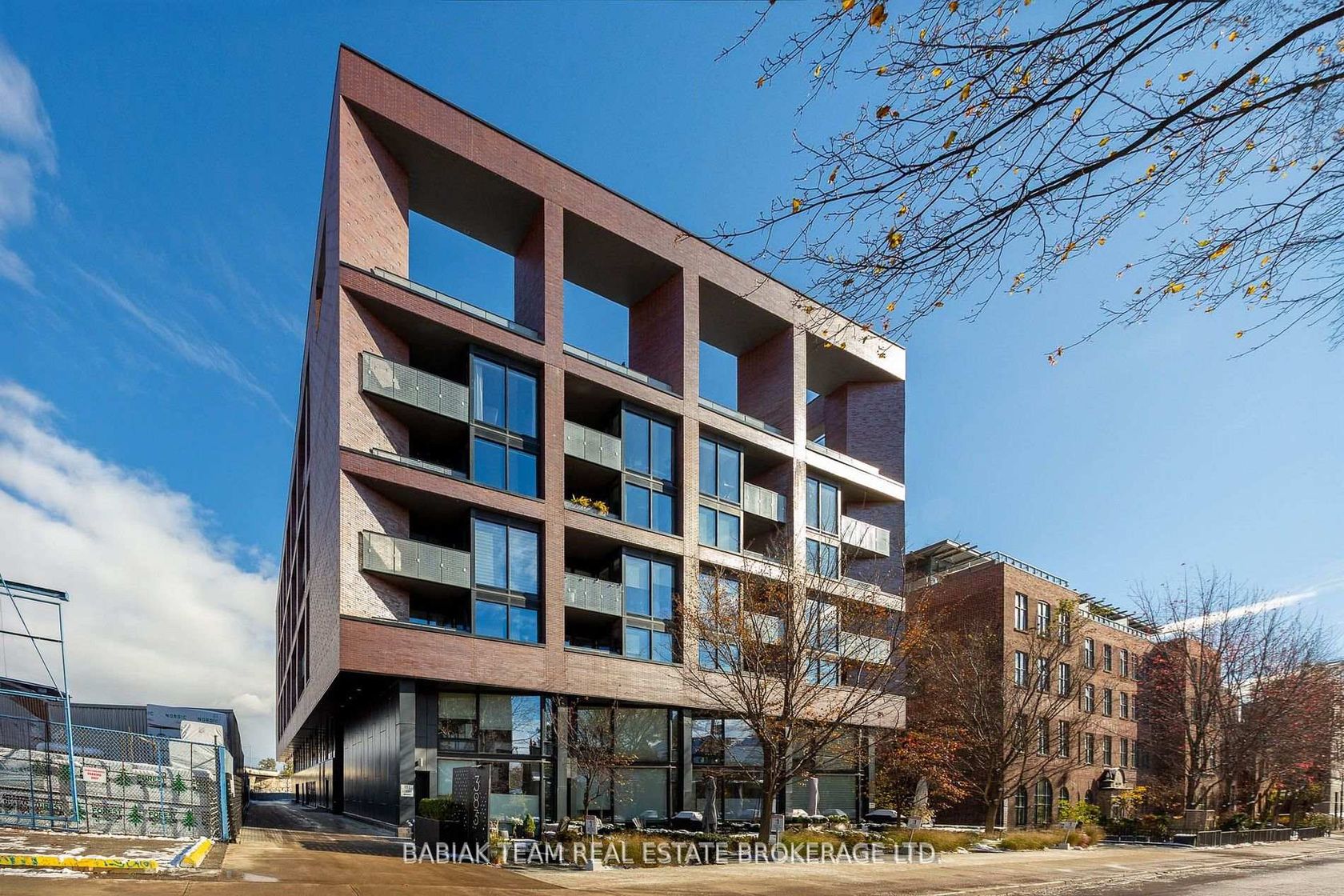 614 - 383 Sorauren Avenue, Roncesvalles, Toronto 