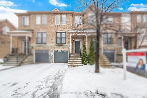 Photo 2 at 31 - 19 Foxchase Avenue, East Woodbridge, Vaughan