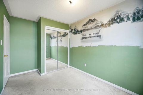 Photo 28 at 31 - 19 Foxchase Avenue, East Woodbridge, Vaughan