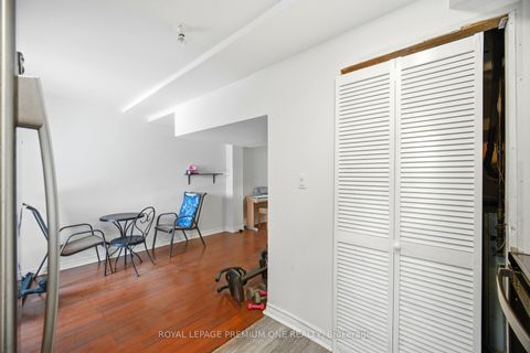 Photo 36 at 31 - 19 Foxchase Avenue, East Woodbridge, Vaughan