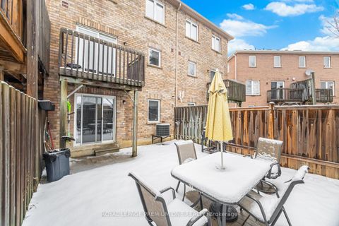 Photo 40 at 31 - 19 Foxchase Avenue, East Woodbridge, Vaughan