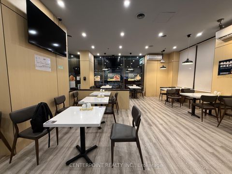 Photo 2 at 25 Spring Garden Avenue, Willowdale East, Toronto